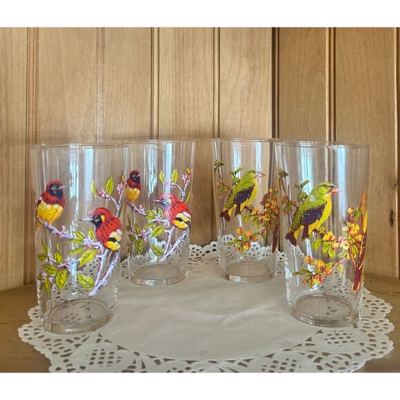 Set Of 4 Clear Glass Tumblers Exotic Bird Illustrations Nature Motif 8 Oz Capaci - Picture 1 of 13